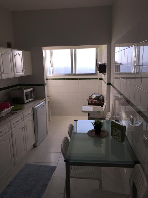 Appartement Flat with the sea view à OOporto Extérieur photo
